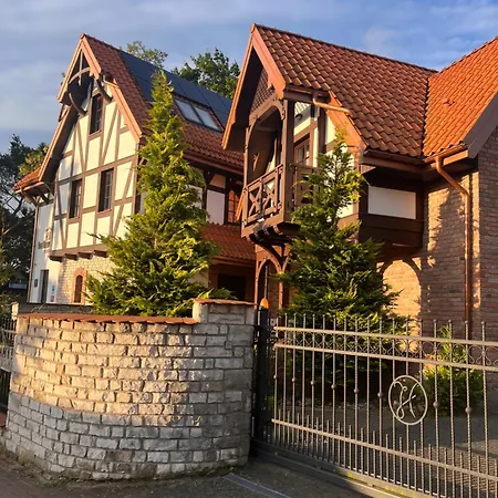 Hallerowka Holiday home